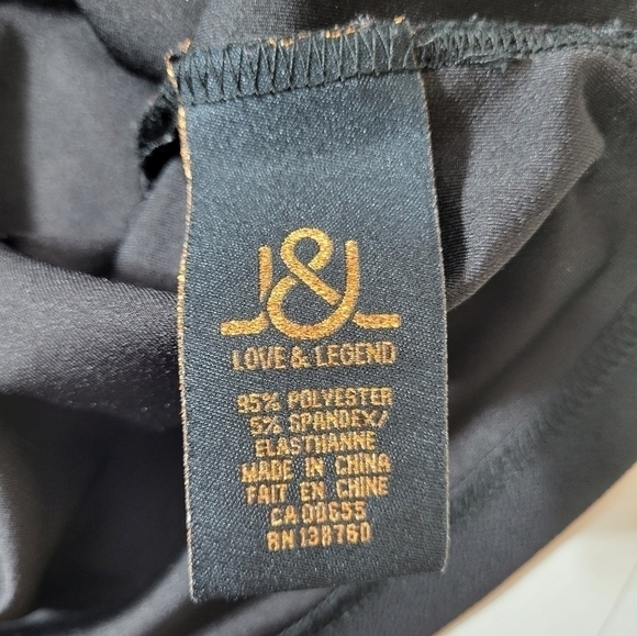 Love & Legend Long Black Top - Picture 8 of 9